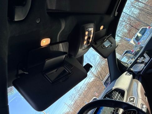 Used 2022 Mercedes-Benz GLE 450 GLE 450 image 45