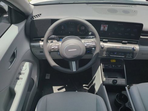 New 2026 Hyundai Kona SEL Premium FWD image 19