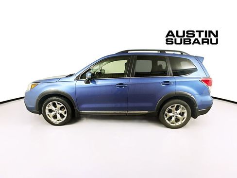 Used 2017 Subaru Forester 2.5i Touring AWD/4WD image 4