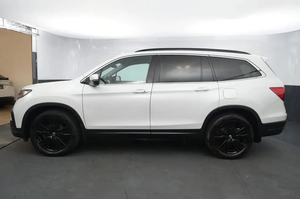 Used 2021 Honda Pilot Special Edition image 2