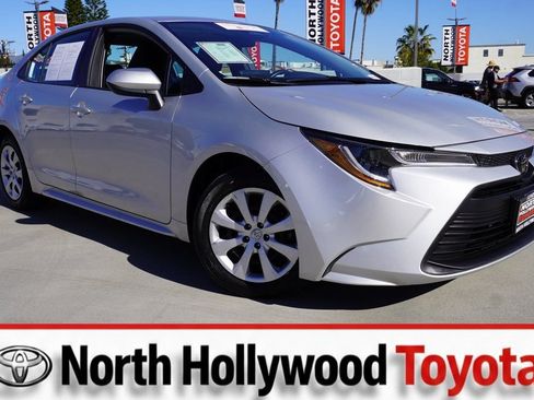 Certified 2024 Toyota Corolla LE image 1