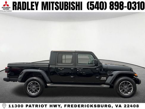 Used 2022 Jeep Gladiator Overland w/ Popular Equipment Package AWD/4WD image 19