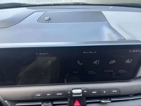 Used 2025 Kia K4 LXS image 17