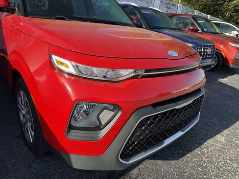 Used 2020 Kia Soul LX image 8