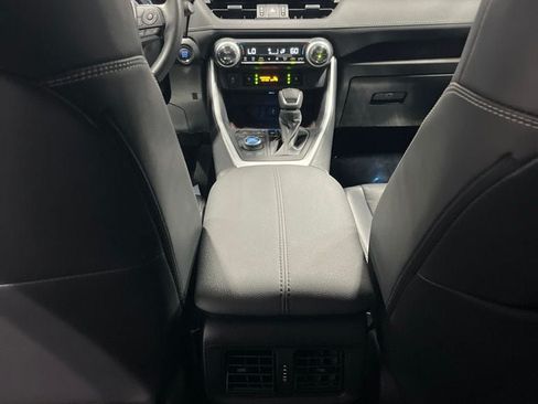 Used 2022 Toyota RAV4 Limited w/ Limited Grade Weather Package AWD/4WD image 33