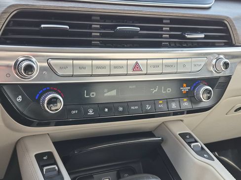 Used 2020 Kia Telluride EX AWD/4WD image 23