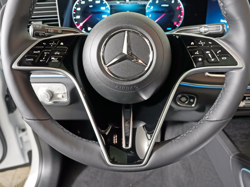 Certified 2026 Mercedes-Benz GLE 450 4MATIC image 16