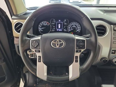 Used 2018 Toyota Tundra Limited w/ Limited Premium Package AWD/4WD image 27