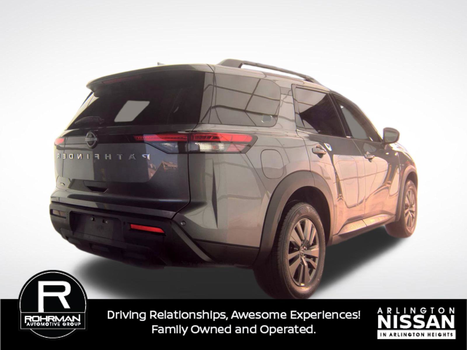 Used 2025 Nissan Pathfinder SV AWD/4WD image 5