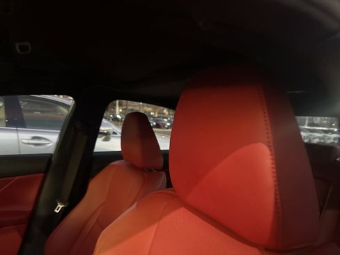 Used 2022 Lexus IS 350 F Sport image 10