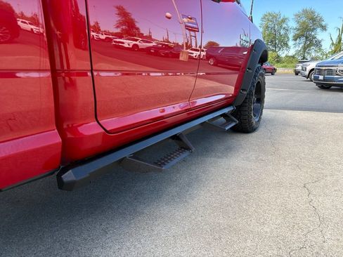 Used 2016 RAM 1500 Express w/ Popular Equipment Group AWD/4WD image 12