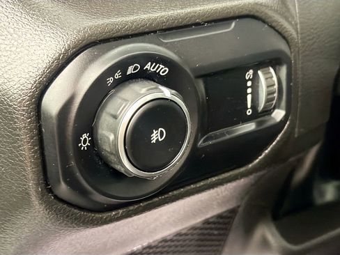 Used 2023 Jeep Wrangler Sahara w/ Cold Weather Group image 10