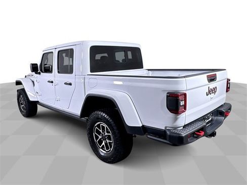 Used 2025 Jeep Gladiator Rubicon w/ Convenience Group image 6