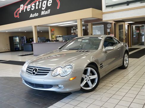 Used 2005 Mercedes-Benz SL 500 image 2