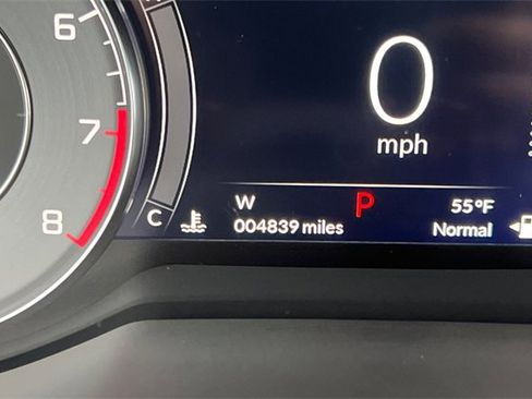 Certified 2025 Acura RDX w/ Technology Package image 32