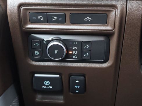 Certified 2022 Ford F150 King Ranch w/ Equipment Group 601A High AWD/4WD image 17