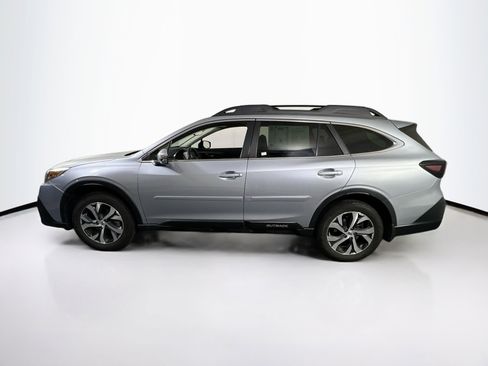 Used 2022 Subaru Outback Limited image 8