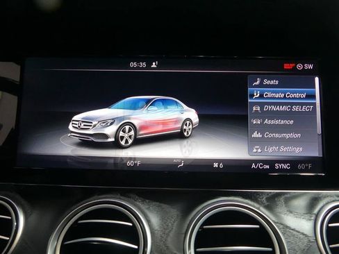 Used 2017 Mercedes-Benz E 300 4MATIC image 45