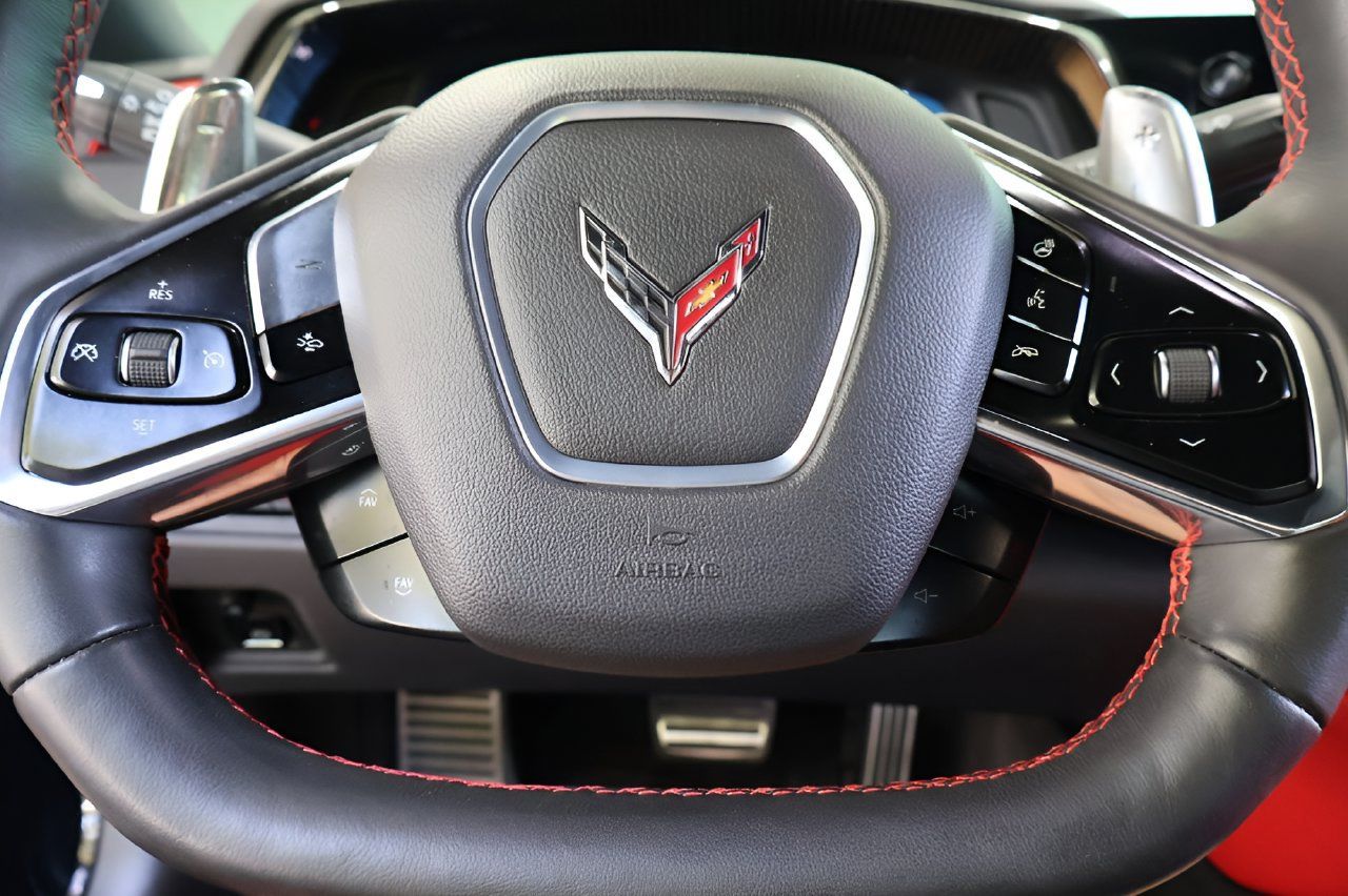 Used 2024 Chevrolet Corvette Stingray Preferred Cpe w/ 2LT RWD image 45