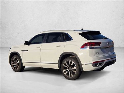 Used 2020 Volkswagen Atlas Cross Sport SEL R-Line image 8