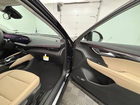 New 2025 Buick Envision Preferred image 35