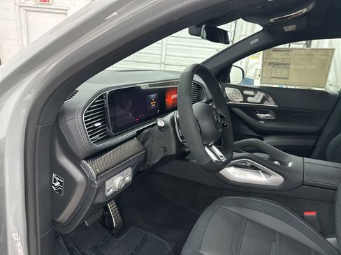 New 2026 Mercedes-Benz GLE 53 AMG 4MATIC Coupe image 9