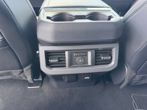 Used 2024 Ford F250 Lariat w/ Chrome Package AWD/4WD image 28