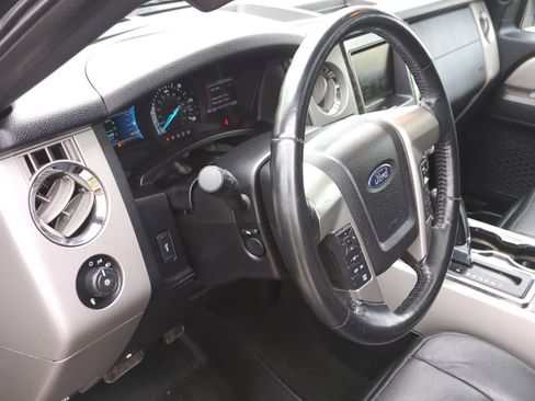Used 2015 Ford Expedition Limited w/ Equipment Group 301A AWD/4WD image 10
