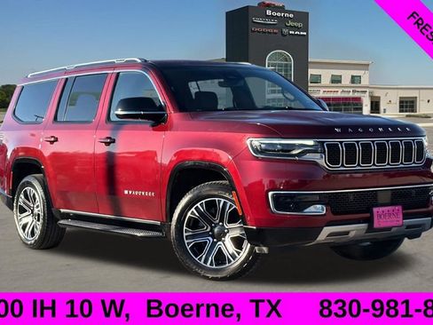 Used 2024 Jeep Wagoneer Series II w/ Flexible Seating Group RWD image 1