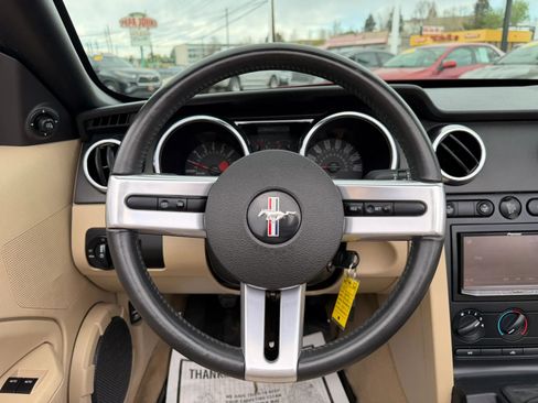 Used 2006 Ford Mustang GT Premium image 22