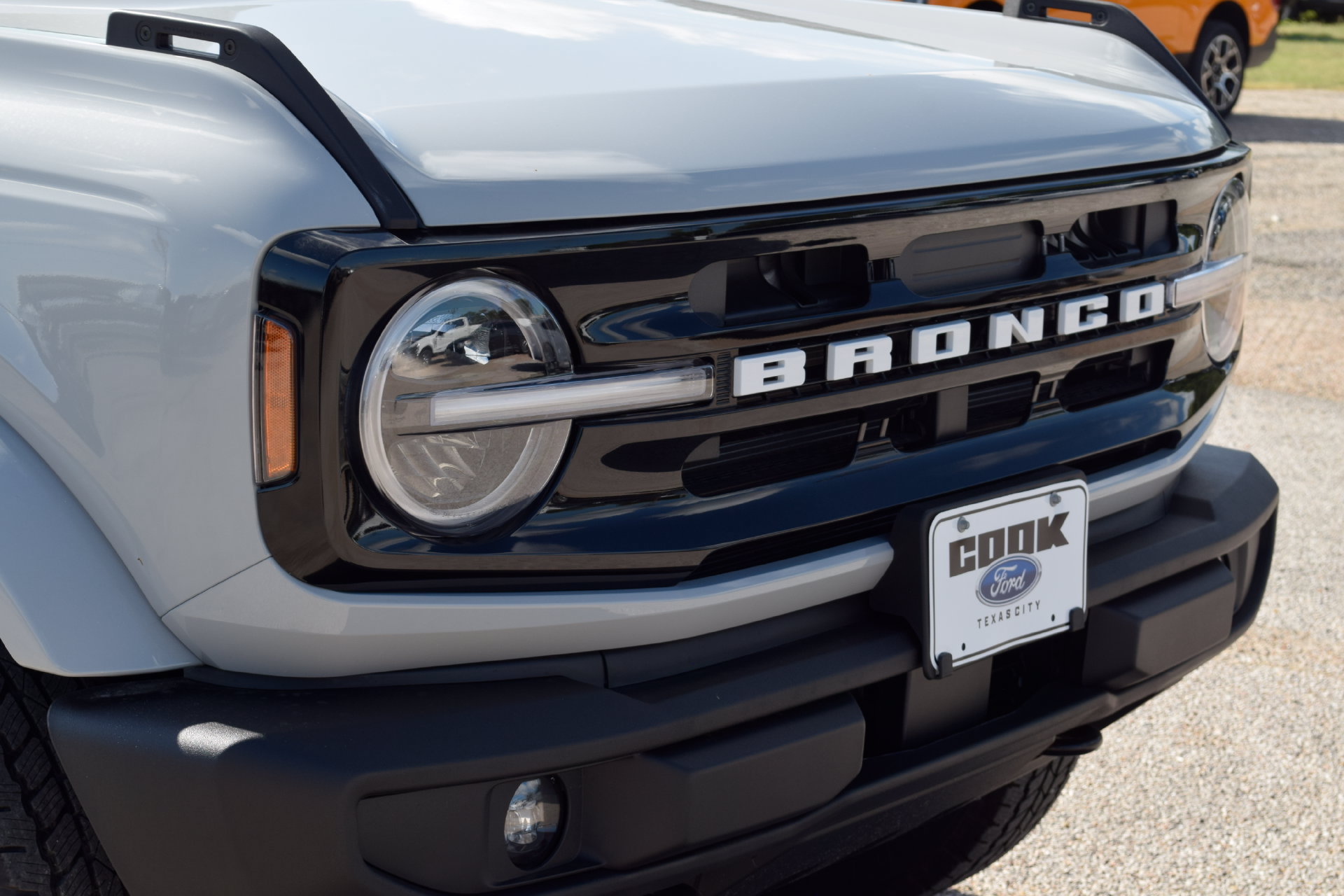 New 2026 Ford Bronco Outer Banks AWD/4WD image 25