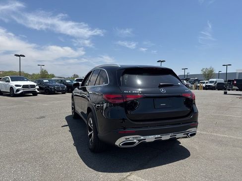 Used 2025 Mercedes-Benz GLC 350e 4MATIC image 7
