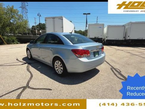Certified 2011 Chevrolet Cruze LS FWD image 6