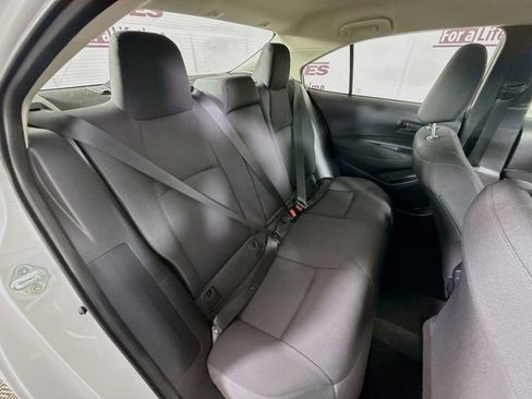 Certified 2025 Toyota Corolla LE FWD image 29