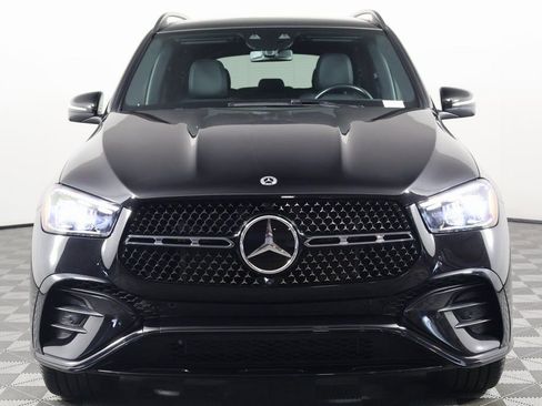Certified 2025 Mercedes-Benz GLE 580 4MATIC image 2