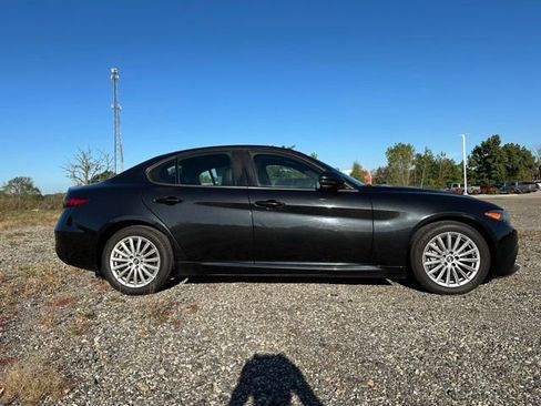 Used 2022 Alfa Romeo Giulia Sprint image 25