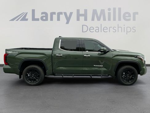 Used 2022 Toyota Tundra Limited w/ TRD Off-Road Package AWD/4WD image 6