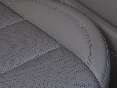 New 2026 GMC Sierra 1500 SLT image 22