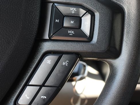 Used 2022 Ford F250 XL w/ Power Equipment Group AWD/4WD image 17