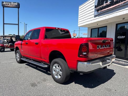 Used 2026 RAM 2500 Big Horn AWD/4WD image 7