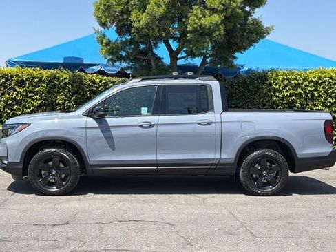 New 2026 Honda Ridgeline Black Edition image 7