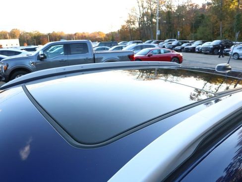 Used 2023 Buick Encore GX Essence w/ Experience Buick Package image 10