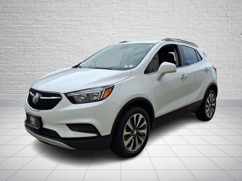 Used 2022 Buick Encore Preferred w/ Safety Package AWD/4WD image 3