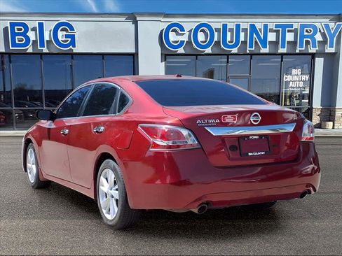 Used 2014 Nissan Altima 2.5 SV image 3