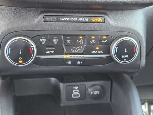 Used 2025 Ford Escape Active image 14