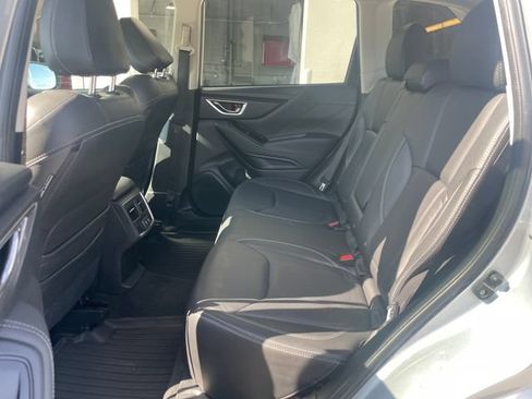 Used 2019 Subaru Forester Limited AWD/4WD image 27