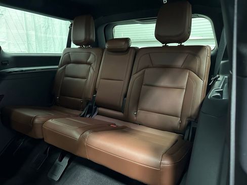 Used 2025 Lincoln Navigator L Reserve image 51