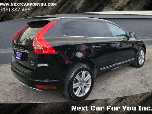 Used 2017 Volvo XC60 T5 Inscription w/ Preferred Option Package AWD/4WD image 6