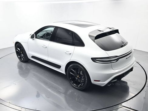 Certified 2026 Porsche Macan GTS AWD/4WD image 39