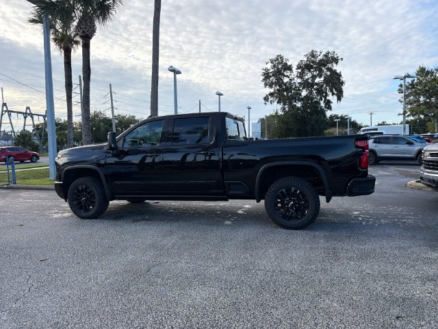 New 2026 Chevrolet Silverado 2500 High Country w/ Midnight Edition AWD/4WD image 6